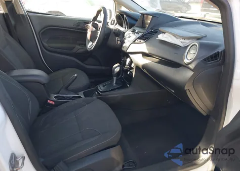 2019 Ford Fiesta Se z USA, uszkodzony, nr VIN 3FADP4BJ9KM133775